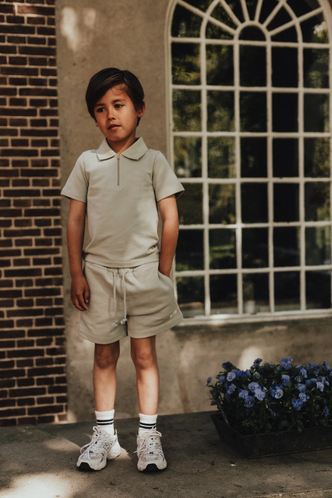 Hernani | Green greyish