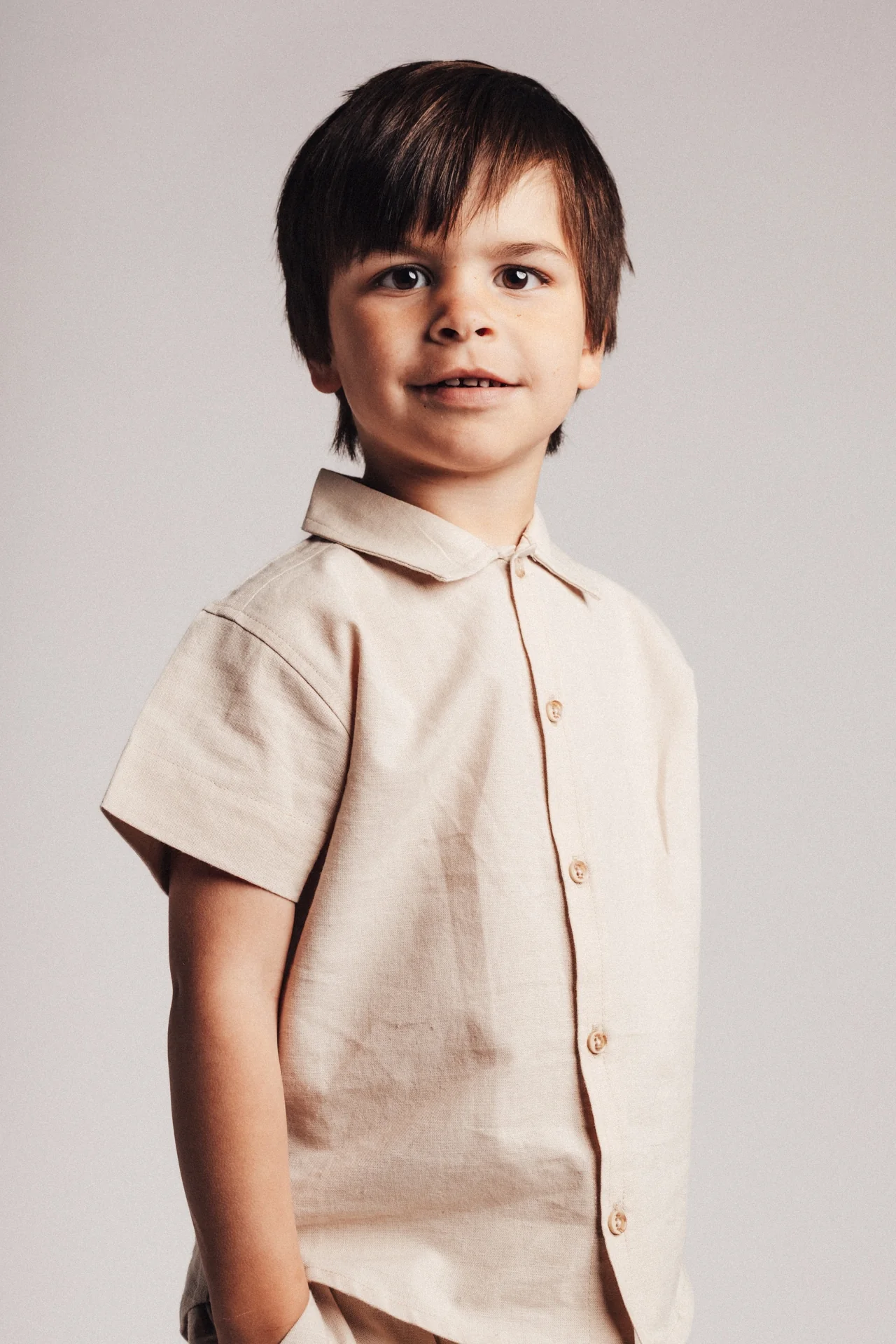 Moises | Beige