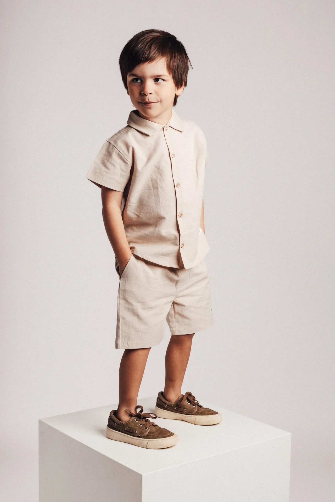 Moises | Beige - Image 4